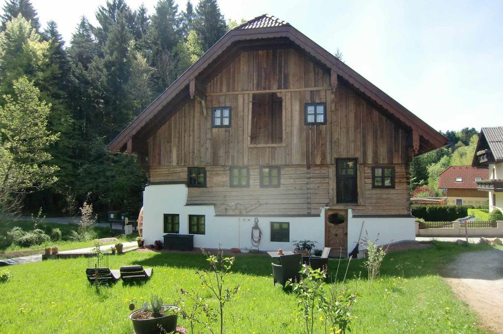 Heuholzmuehle Privatzimmer Elixhausen Exterior foto