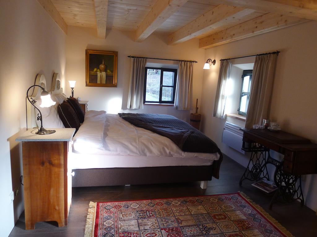 Heuholzmuehle Privatzimmer Elixhausen Quarto foto